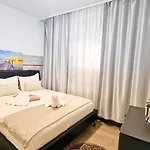 Casa de hóspedes Kyd Vila - Studiouri Si Apartamente La 100M De Plaja Debarcader