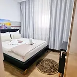 Casa de hóspedes Kyd Vila - Studiouri Si Apartamente La 100M De Plaja Debarcader Eforie Nord