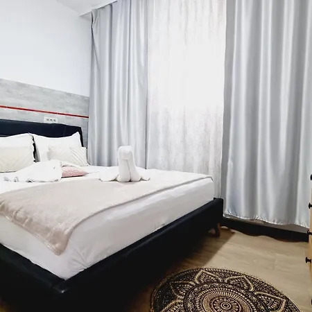 בית הארחה Kyd House אפורי נורד