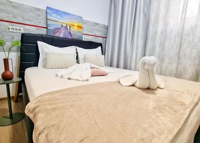 Pensiune Kyd House Studiouri Si La 100 De M De Plaja Debarcader