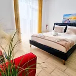 Kyd Vila - Studiouri Si Apartamente La 100M De Plaja Debarcader