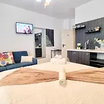 Guest house Kyd Vila - Studiouri Si Apartamente La 100M De Plaja Debarcader Eforie Nord