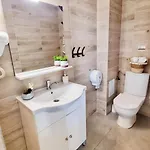 Guest house Kyd Vila - Studiouri Si Apartamente La 100M De Plaja Debarcader 3*