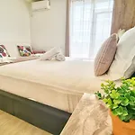 Kyd Vila - Studiouri Si Apartamente La 100M De Plaja Debarcader 3* Eforie Nord