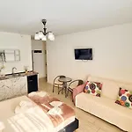 Kyd Vila - Studiouri Si Apartamente La 100M De Plaja Debarcader 3*