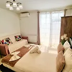 Kyd Vila - Studiouri Si Apartamente La 100M De Plaja Debarcader