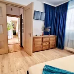 Kyd Vila - Studiouri Si Apartamente La 100M De Plaja Debarcader Guest house