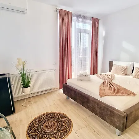 Kyd - Studiouri Si La 100m De Plaja Debarcader 3* إيفوري نورد