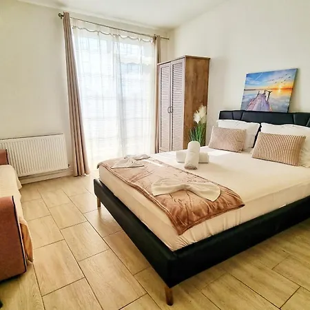 Kyd - Studiouri Si La 100m De Plaja Debarcader 3* إيفوري نورد