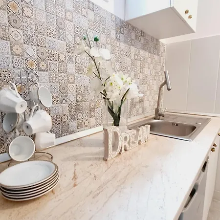 Kyd House إيفوري نورد