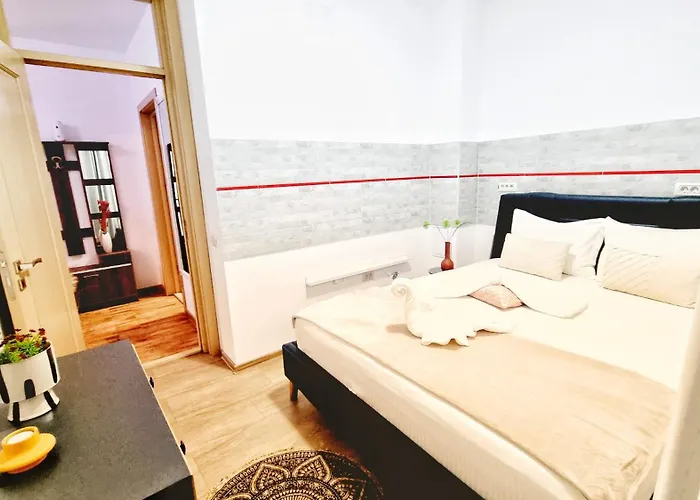 Vendégház Kyd House Studiouri Si La 100 De M De Plaja Debarcader Észak-Eforie