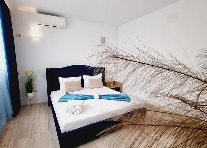 Vendégház Kyd House Studiouri Si La 100 De M De Plaja Debarcader