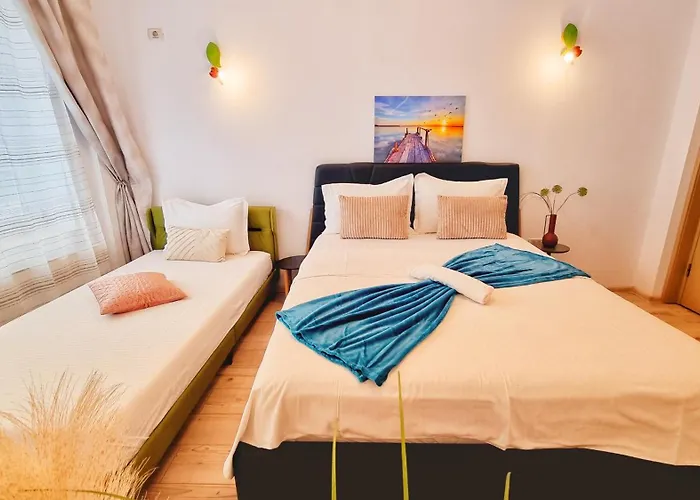 Vendégház Kyd House Studiouri Si La 100 De M De Plaja Debarcader 3*